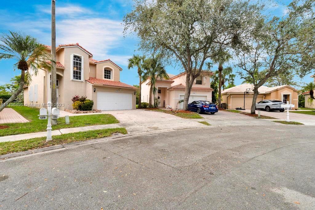 LAKES OF WESTERN PINES RE - Residential Lease