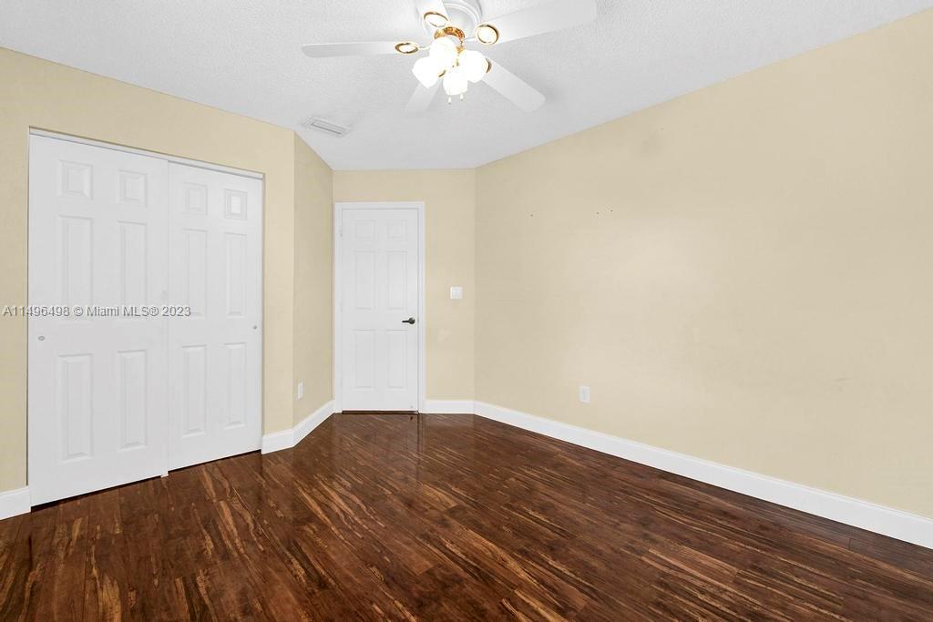 LAKES OF WESTERN PINES RE - Residential Lease