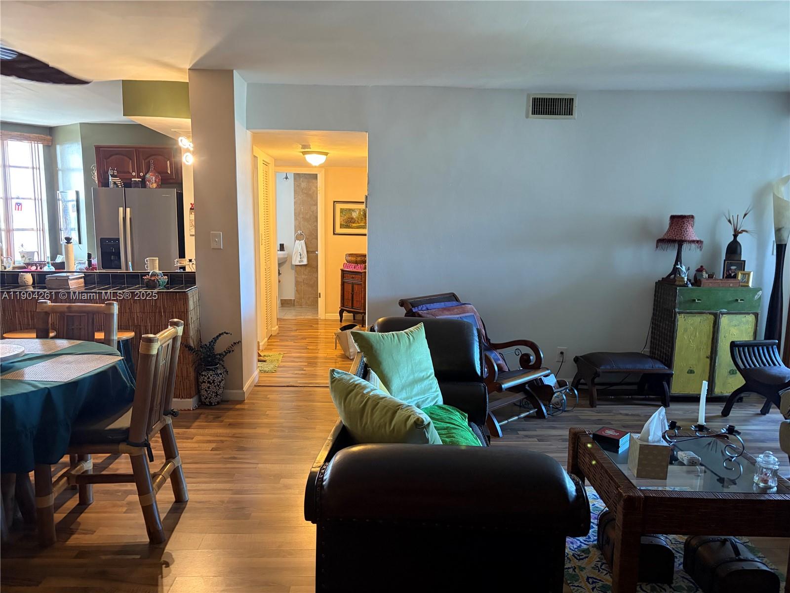 FIFTH MOORINGS CONDO - Residential