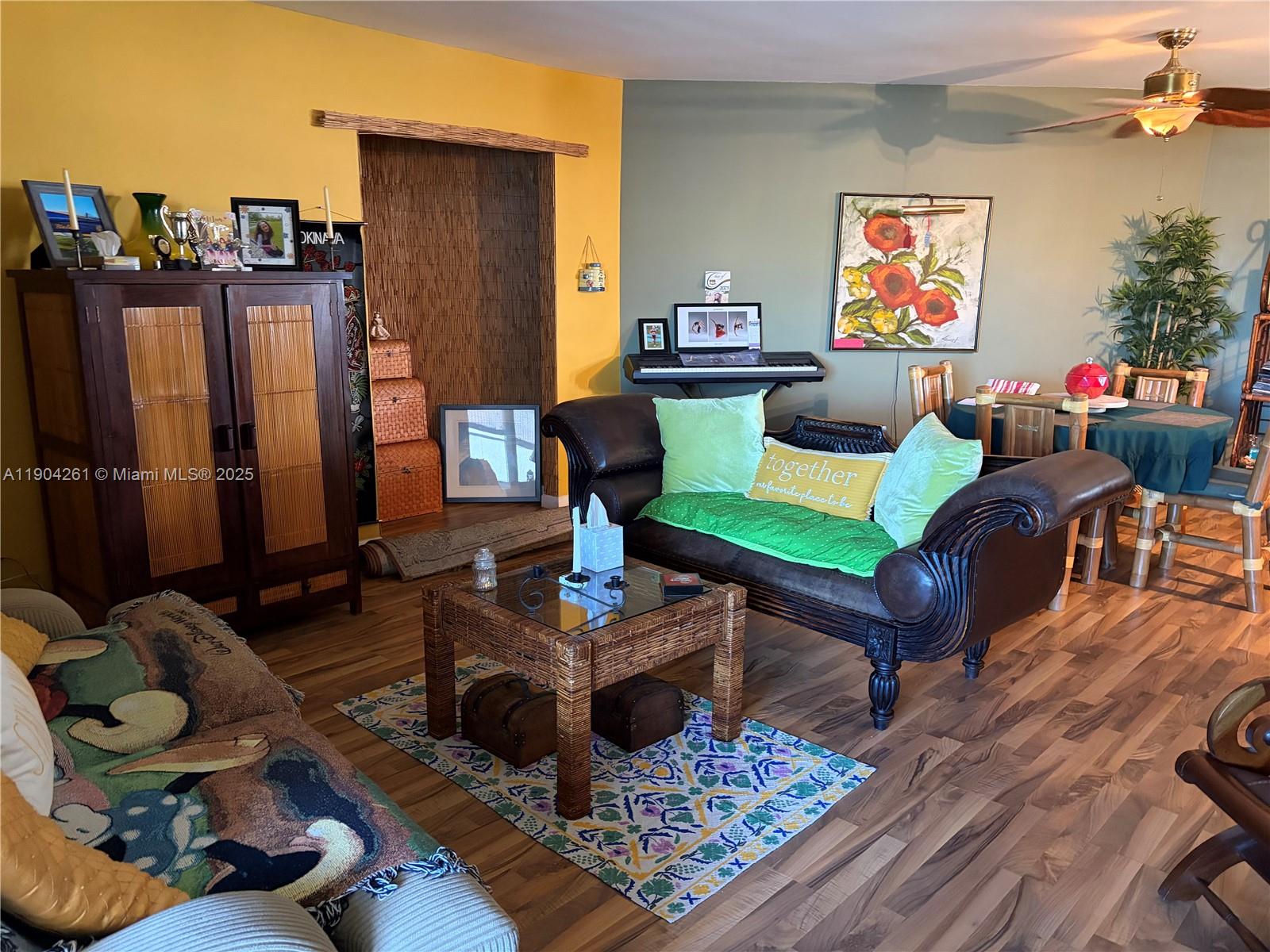 FIFTH MOORINGS CONDO - Residential