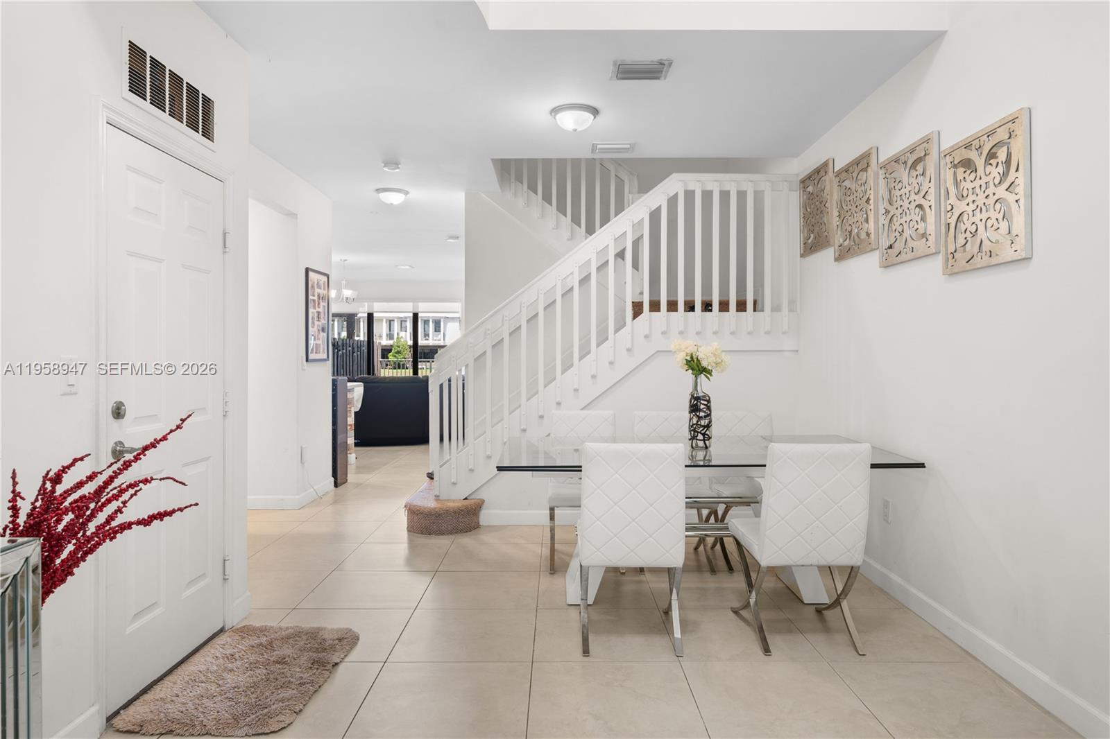 DORAL CAY - Residential Lease