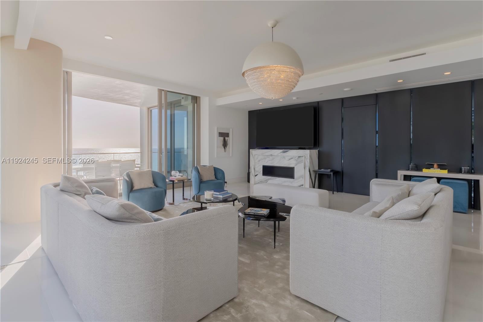 The Estates Acqualina - Residential