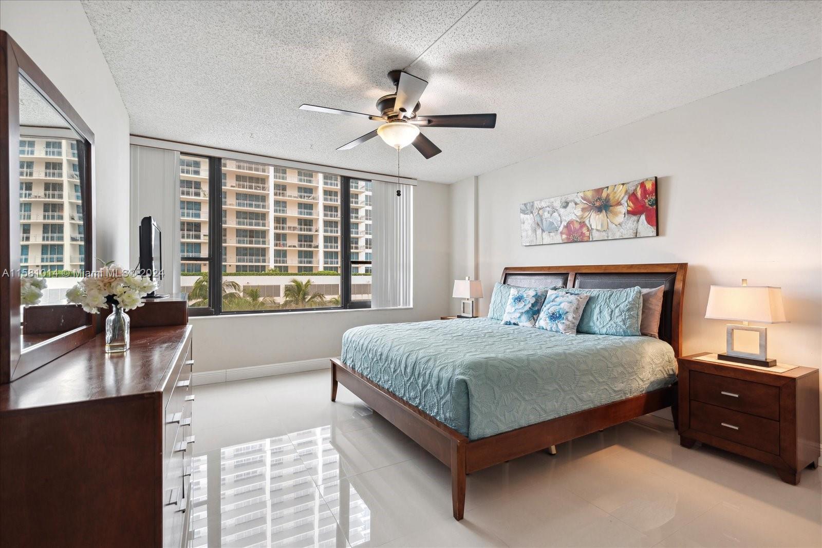 ALEXANDER TOWERS CONDO - Residential Lease