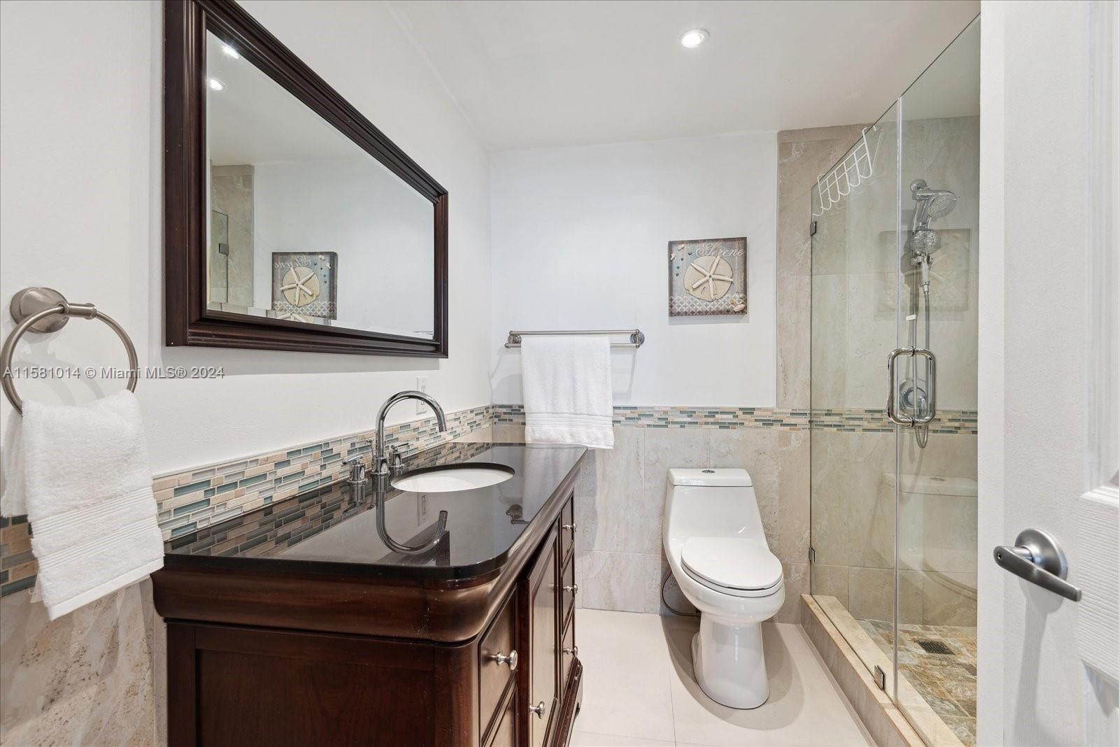 ALEXANDER TOWERS CONDO - Residential Lease
