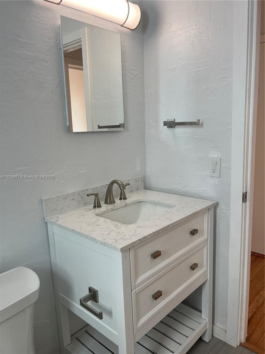 NORTH GATE - Residential Lease