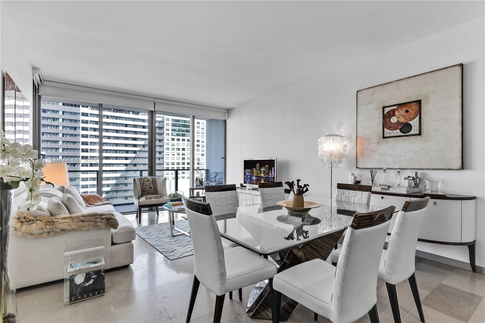 RISE CONDO - Residential