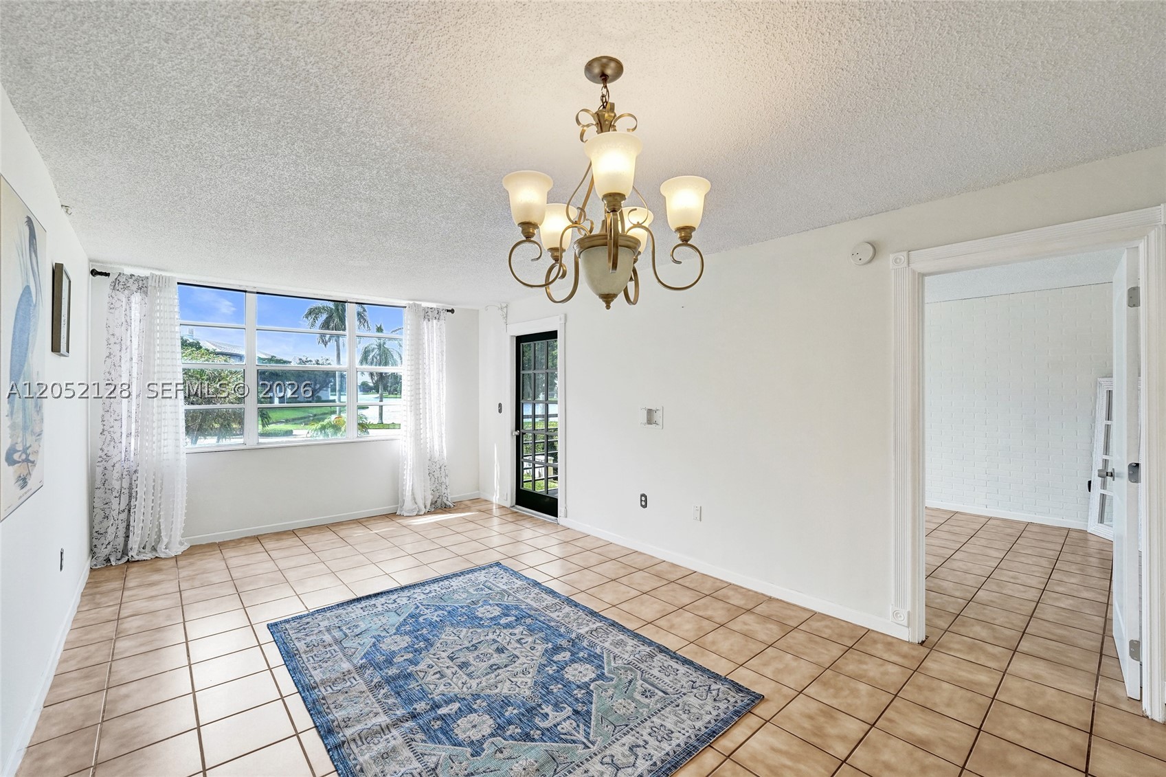 TANGERINE CONDOMINIUM EIG - Residential Lease
