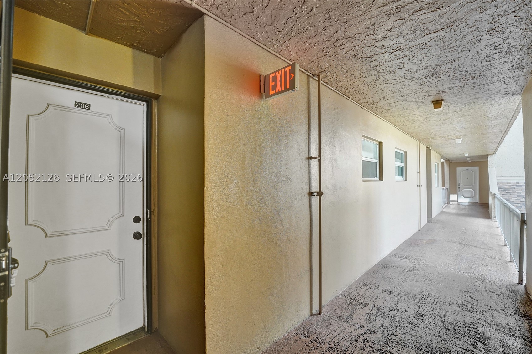 TANGERINE CONDOMINIUM EIG - Residential Lease