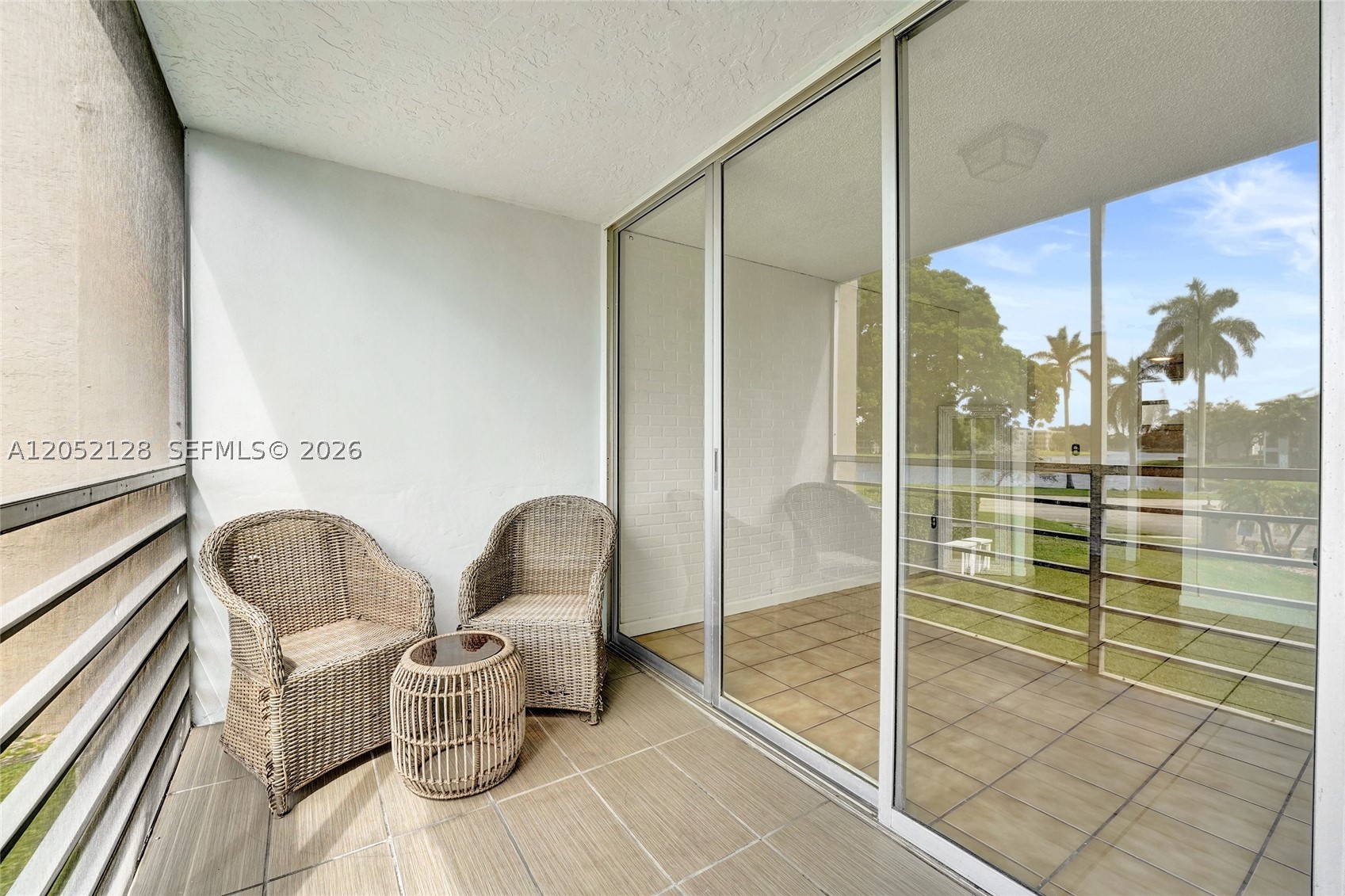TANGERINE CONDOMINIUM EIG - Residential Lease