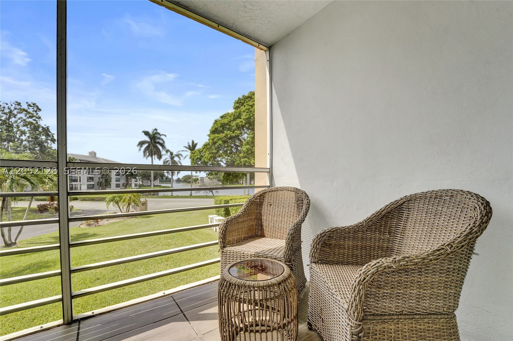 TANGERINE CONDOMINIUM EIG - Residential Lease