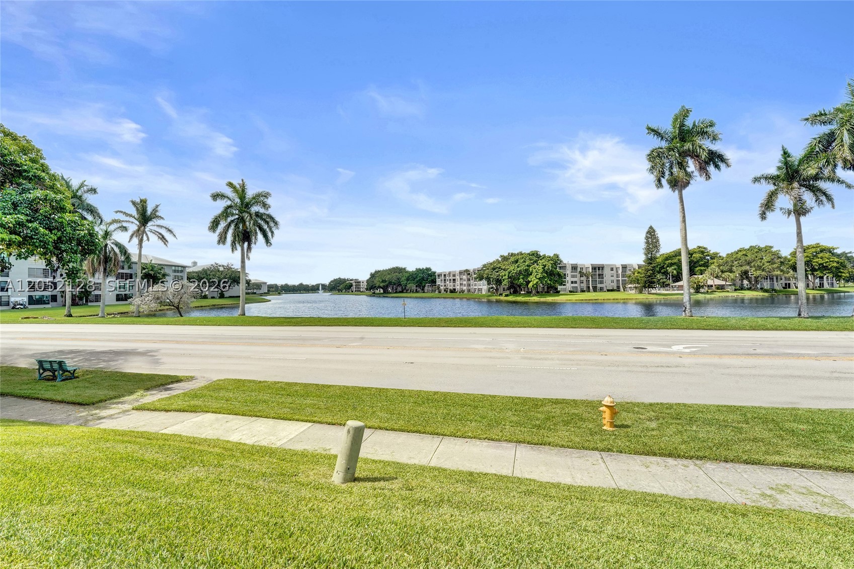 TANGERINE CONDOMINIUM EIG - Residential Lease