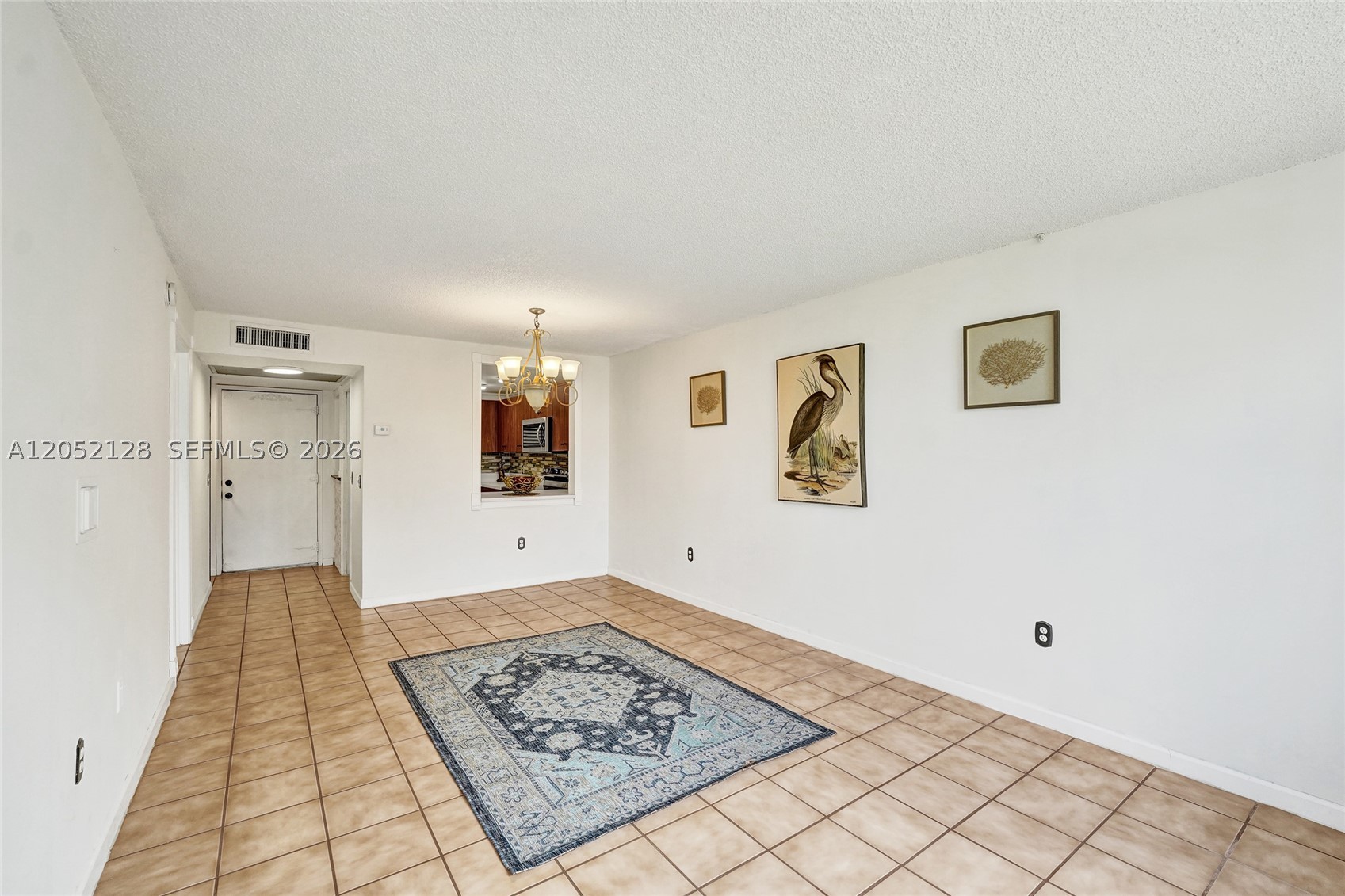 TANGERINE CONDOMINIUM EIG - Residential Lease
