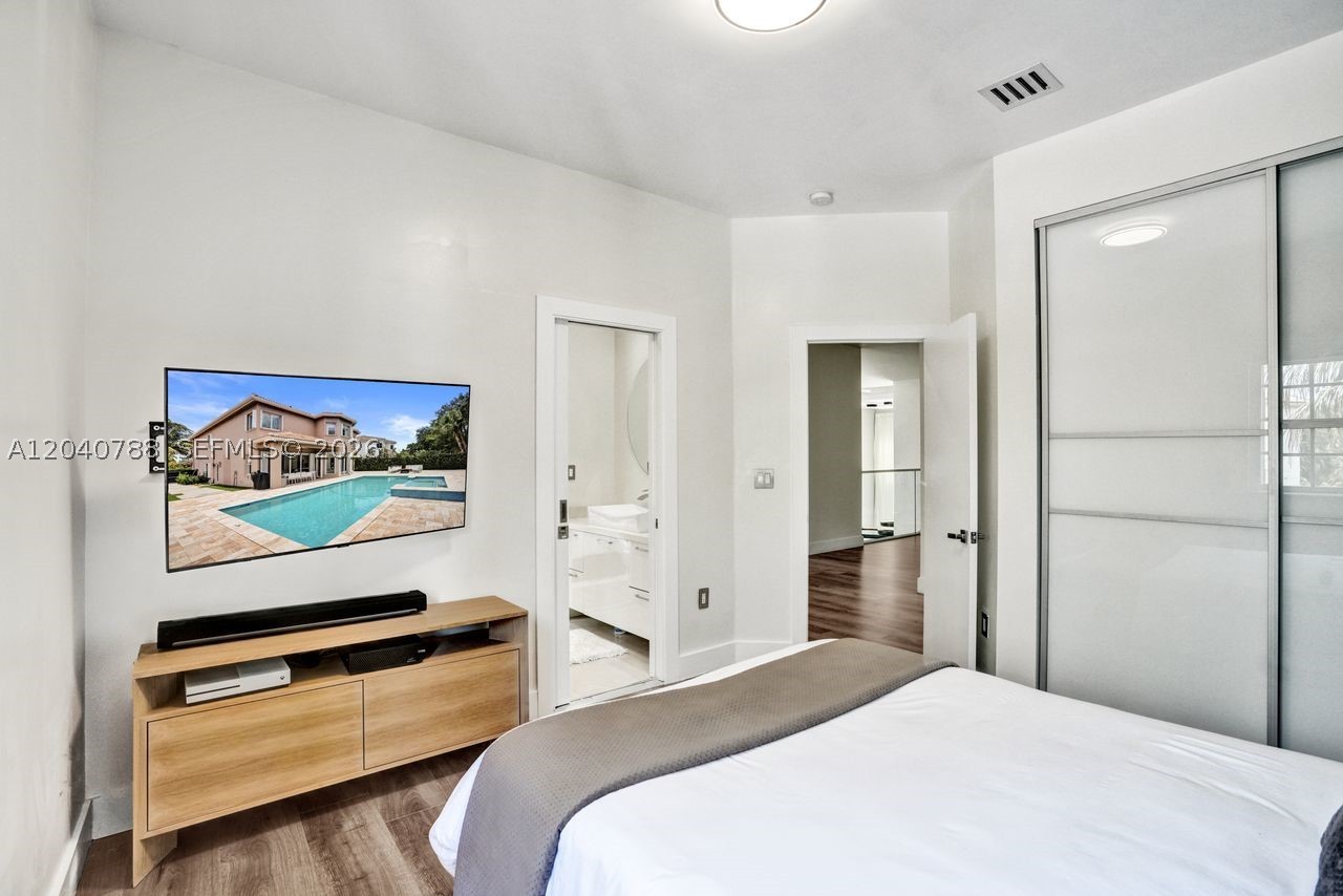 DORAL ISLES ST CROIX - Residential