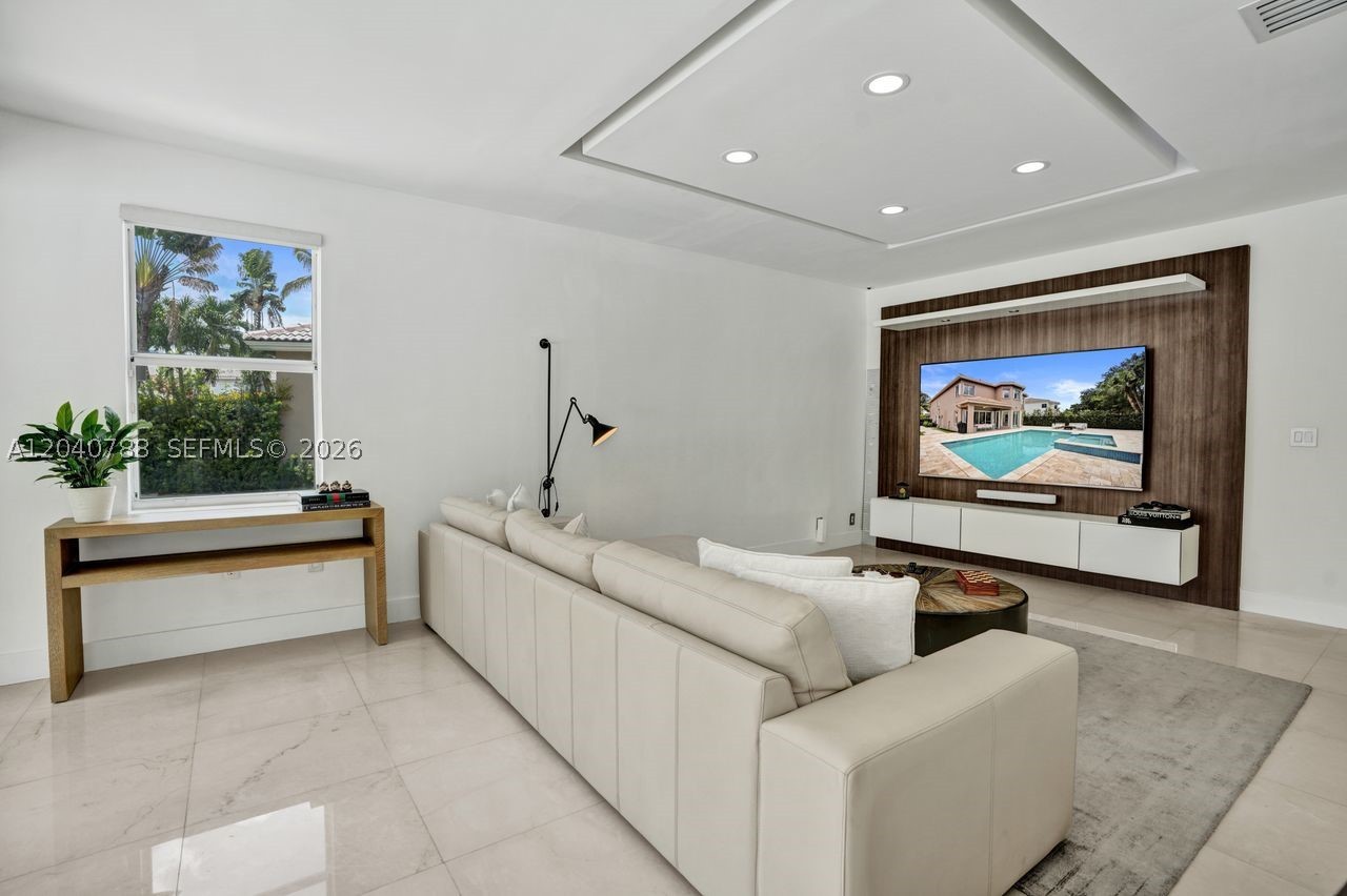 DORAL ISLES ST CROIX - Residential