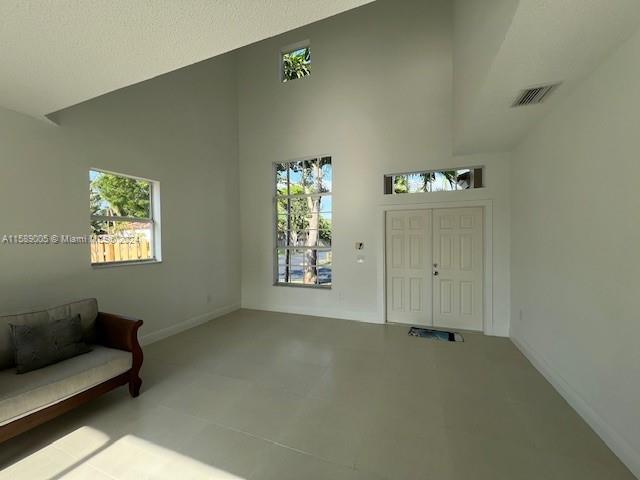 LAKES BY THE BAY SEC 8 - Residential Lease