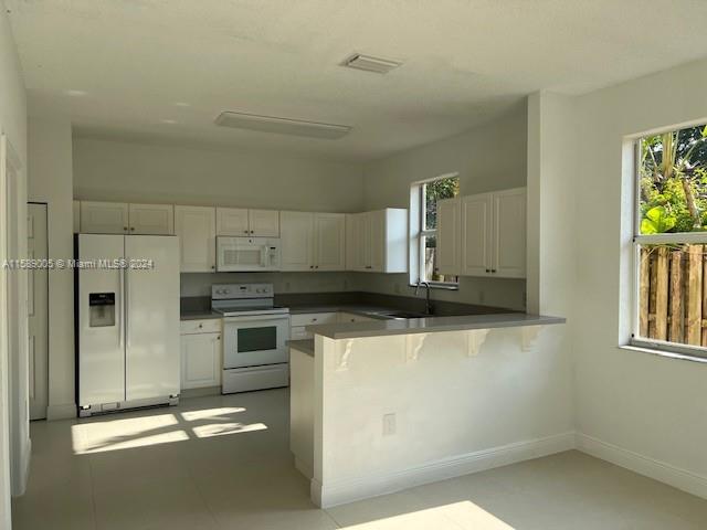 LAKES BY THE BAY SEC 8 - Residential Lease