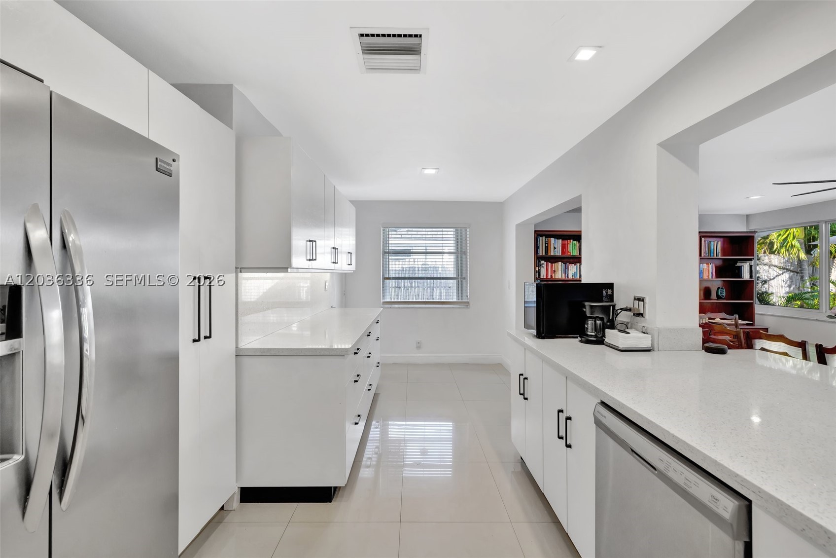 IMPERIAL POINT 3RD SEC - Residential