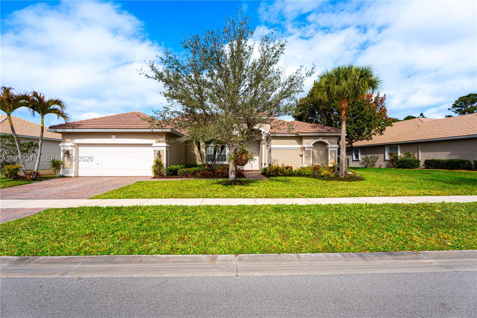 SUMMERFIELD - Residential