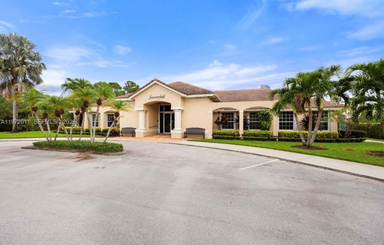 SUMMERFIELD - Residential