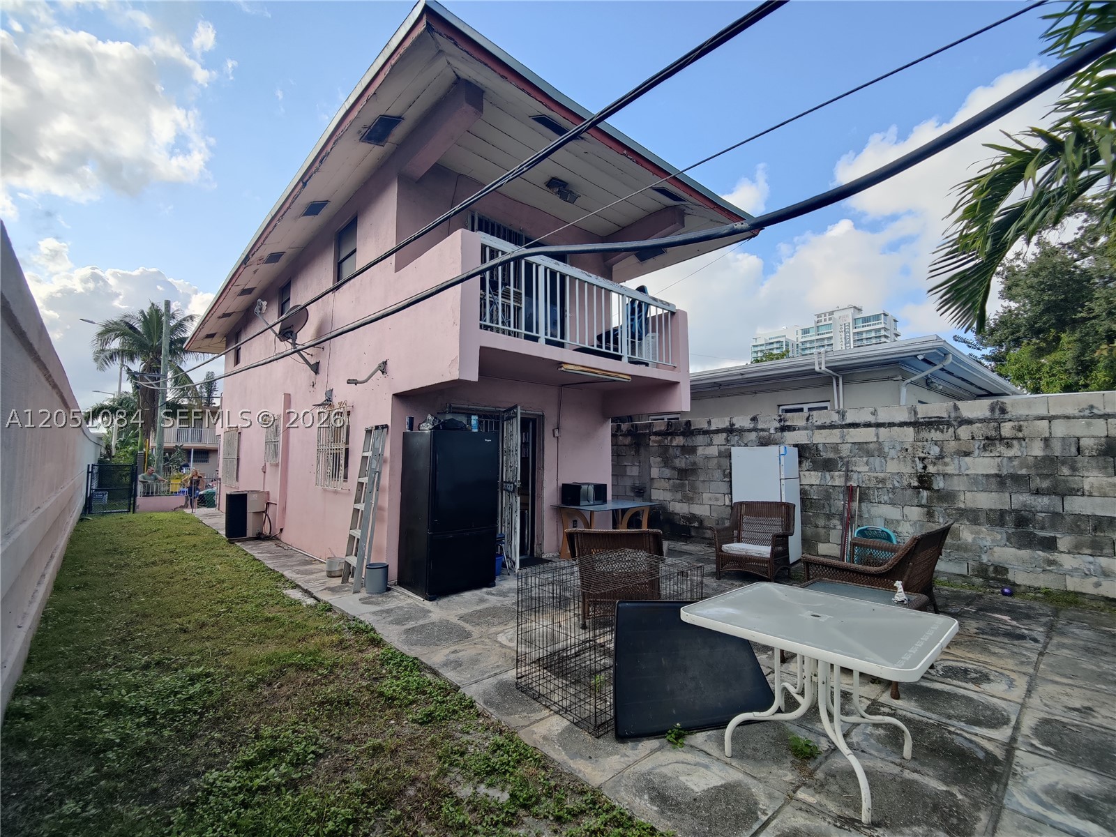 COPPINGERS TROPICAL GARDE - Residential