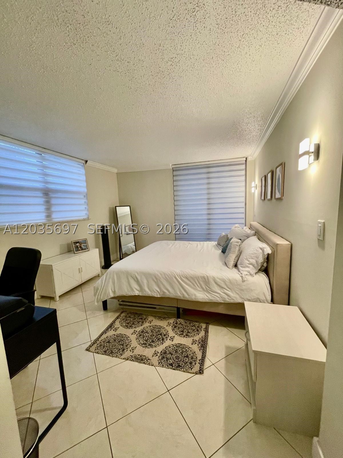 BLUE LAKE APTS CONDO - Residential Lease