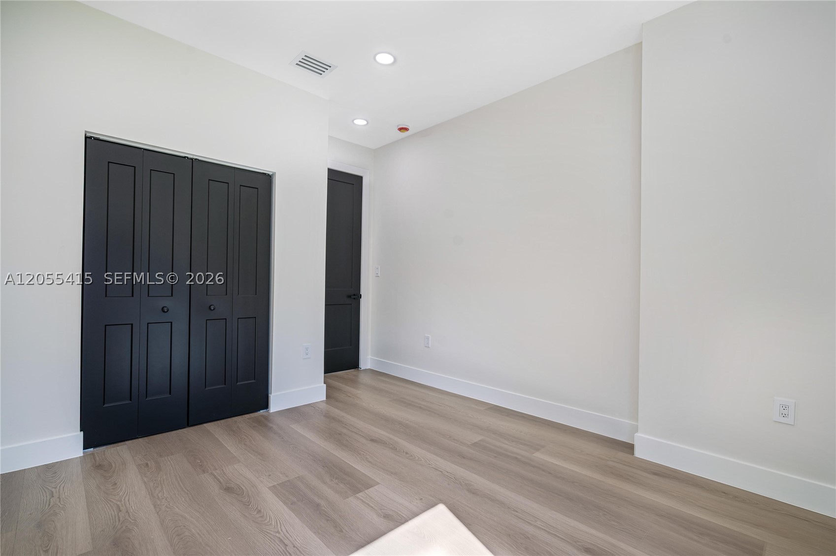 281 Prime Condo - Residential