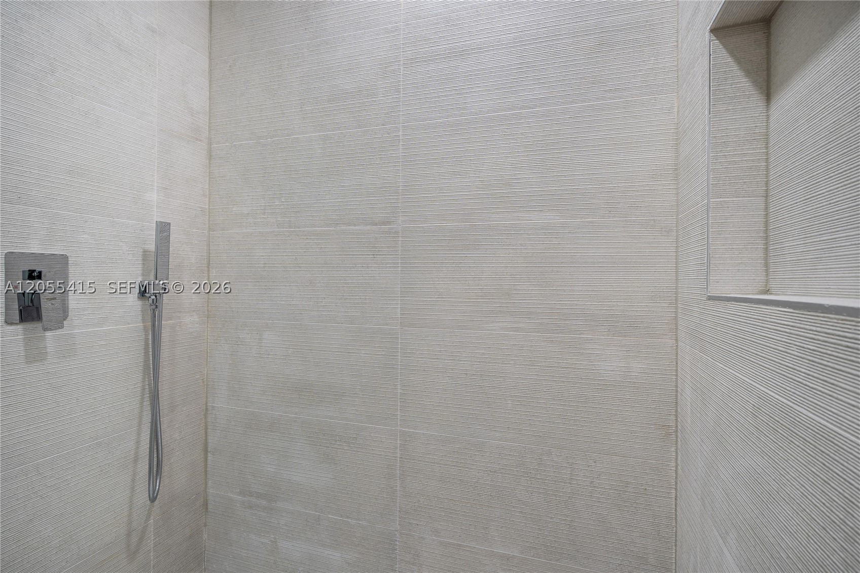 281 Prime Condo - Residential
