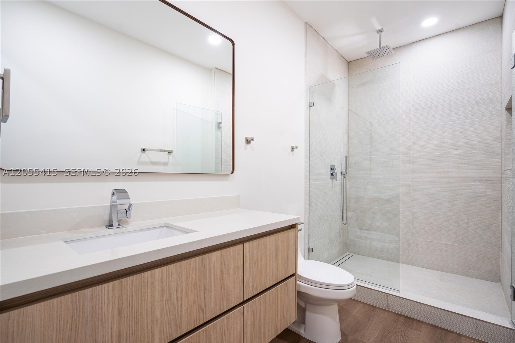 281 Prime Condo - Residential