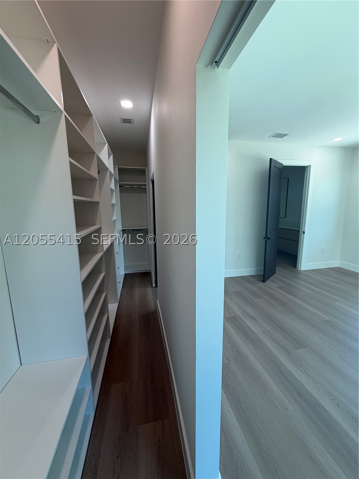 281 Prime Condo - Residential