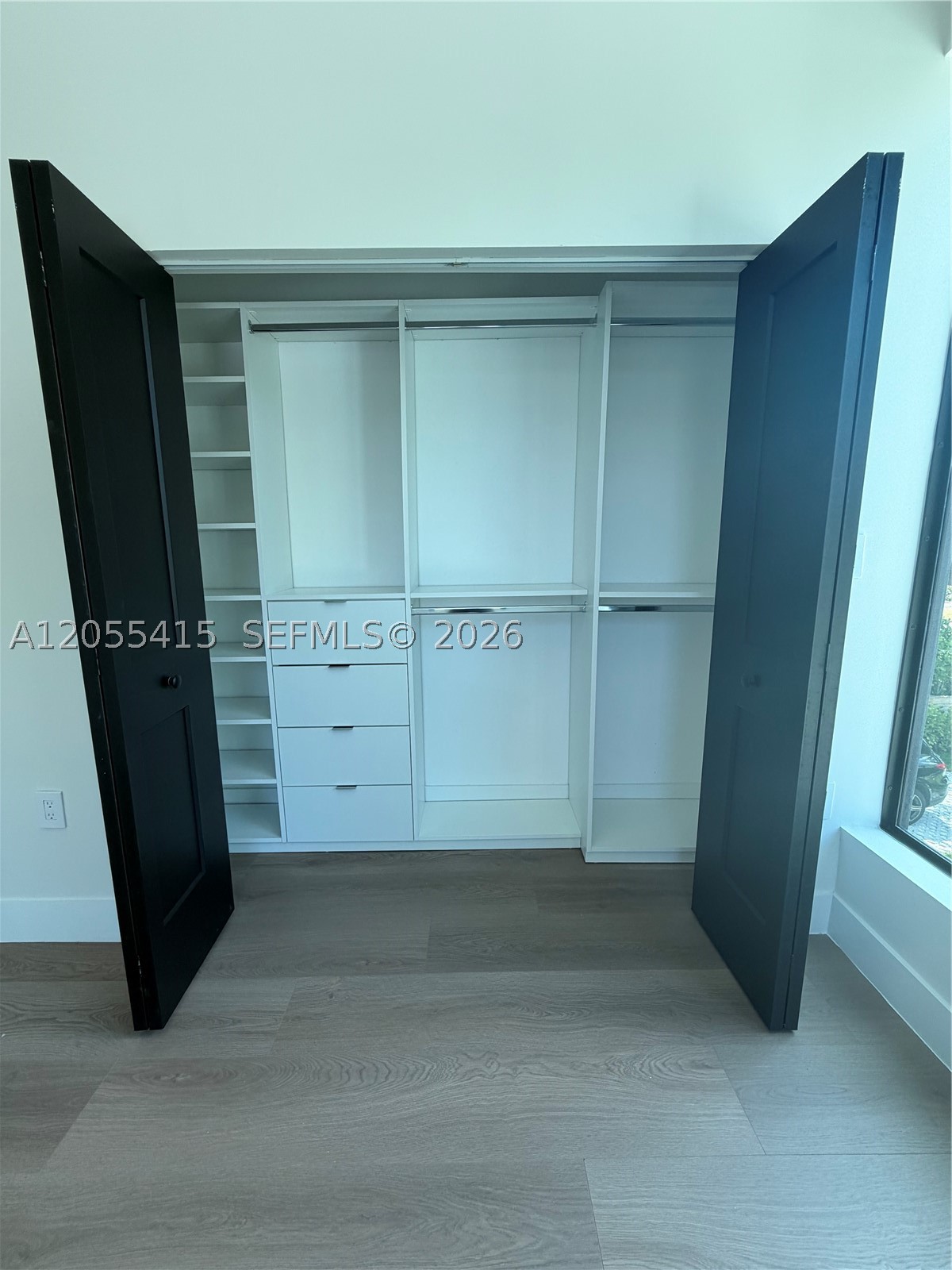 281 Prime Condo - Residential