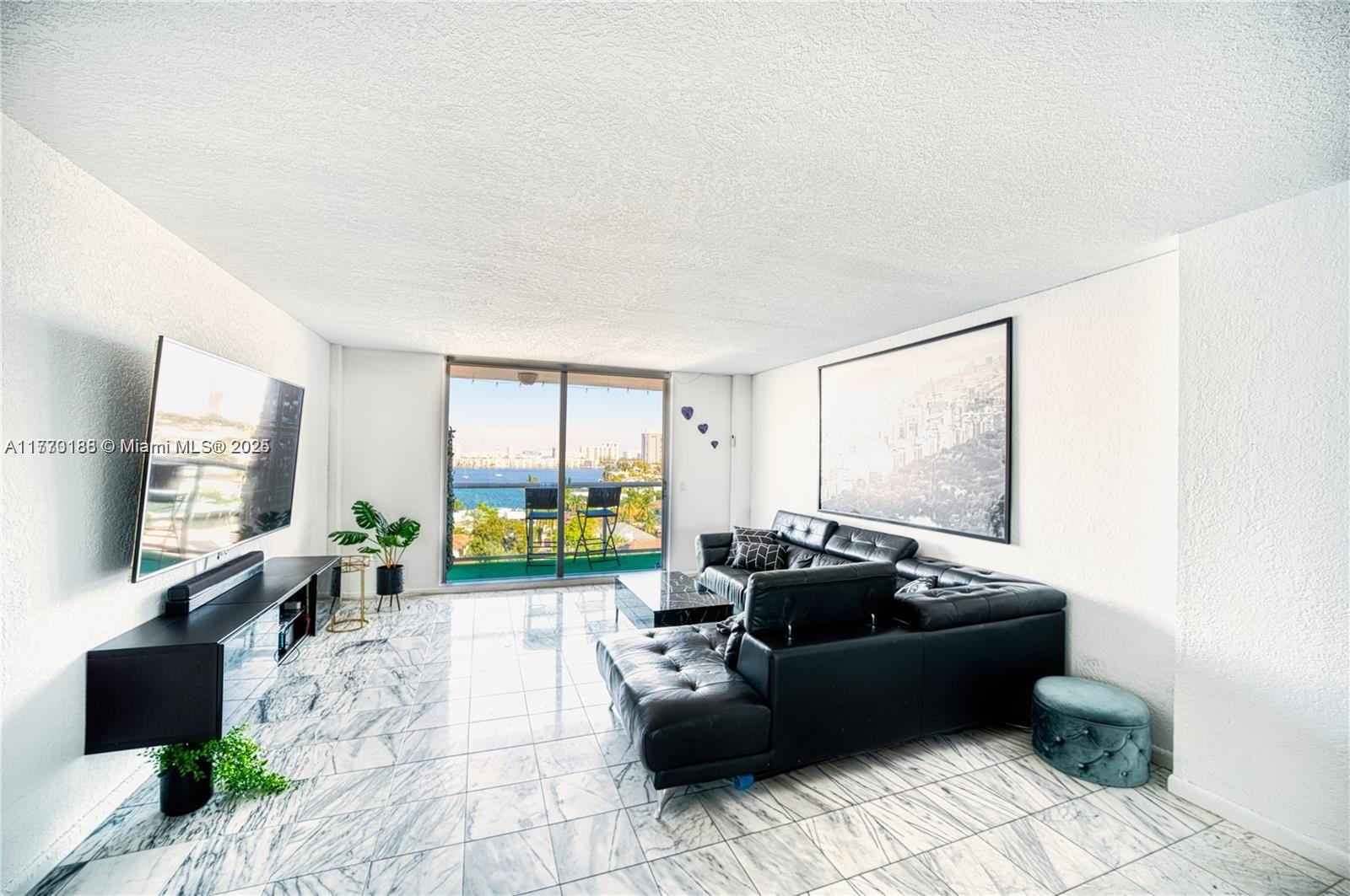 STRATFORD HOUSE CONDO - Residential Lease