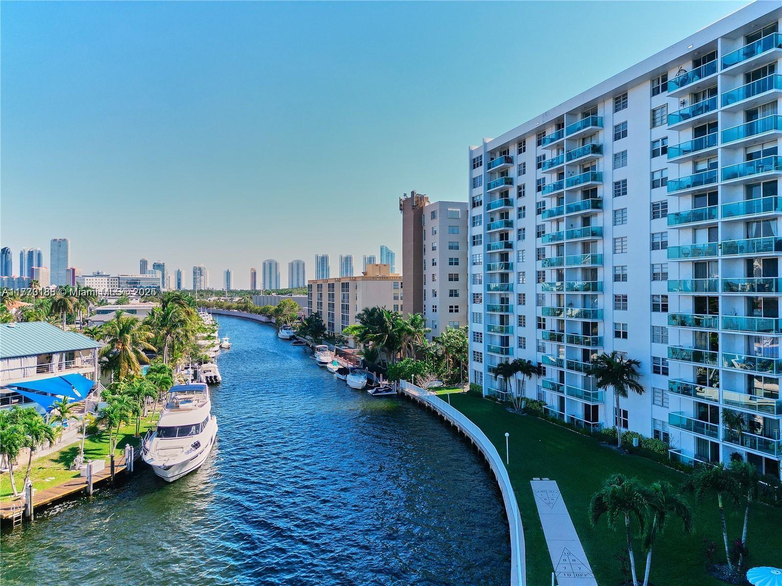 STRATFORD HOUSE CONDO - Residential Lease