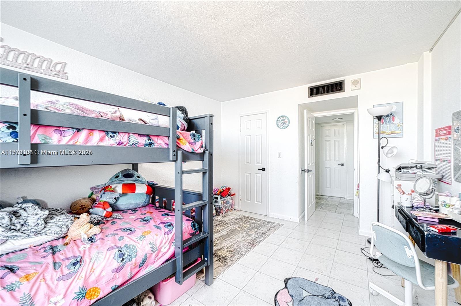 STRATFORD HOUSE CONDO - Residential Lease