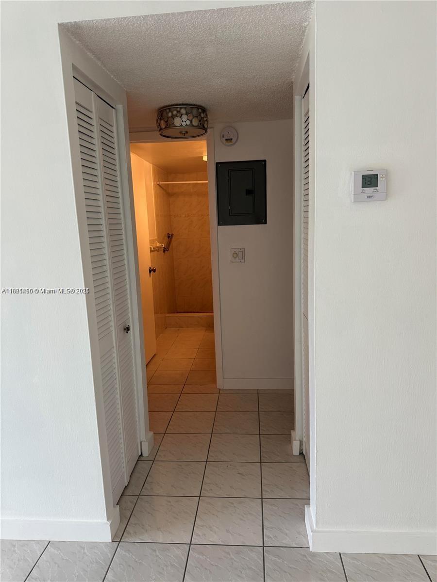 KINGS CREEK SO CONDO - Residential Lease