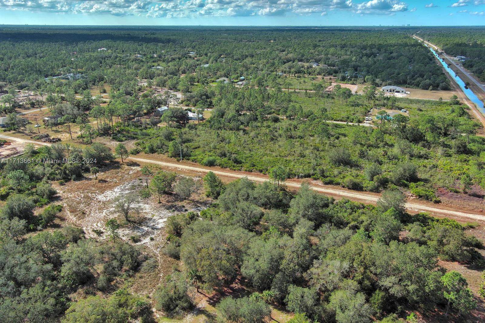 LEHIGH ACRES - Land