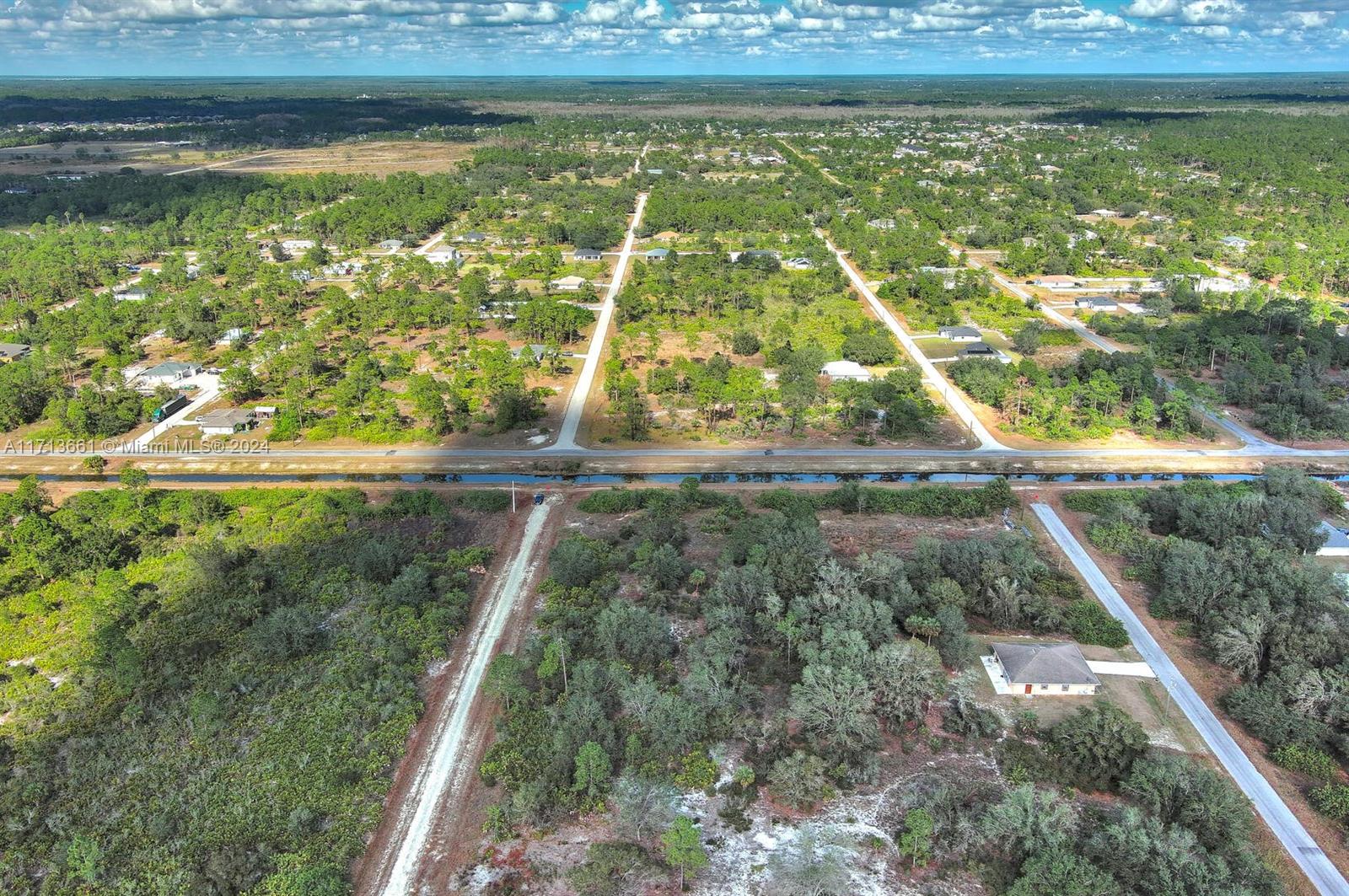 LEHIGH ACRES - Land
