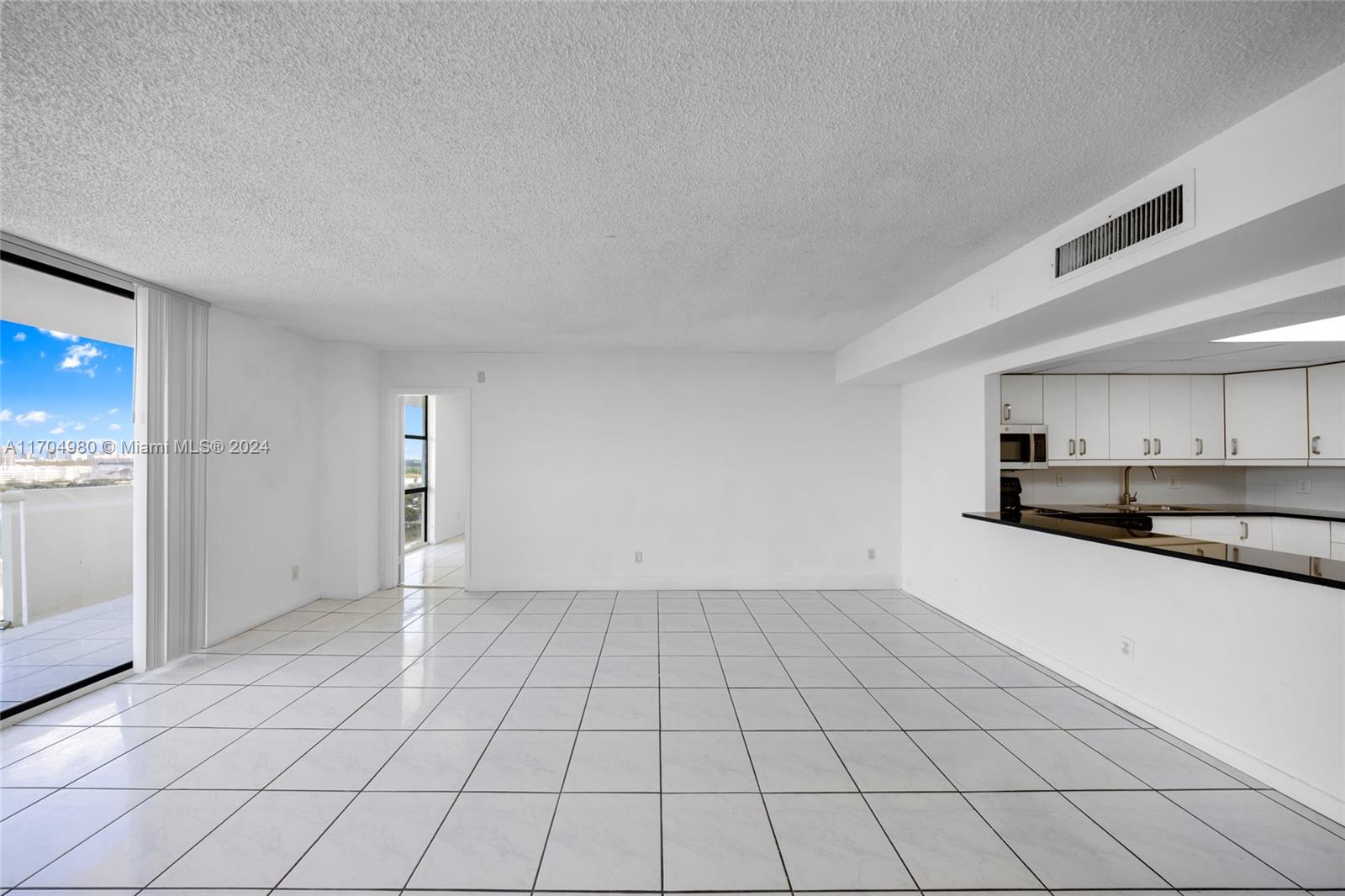 SAILBOAT CAY CONDO - Residential Lease