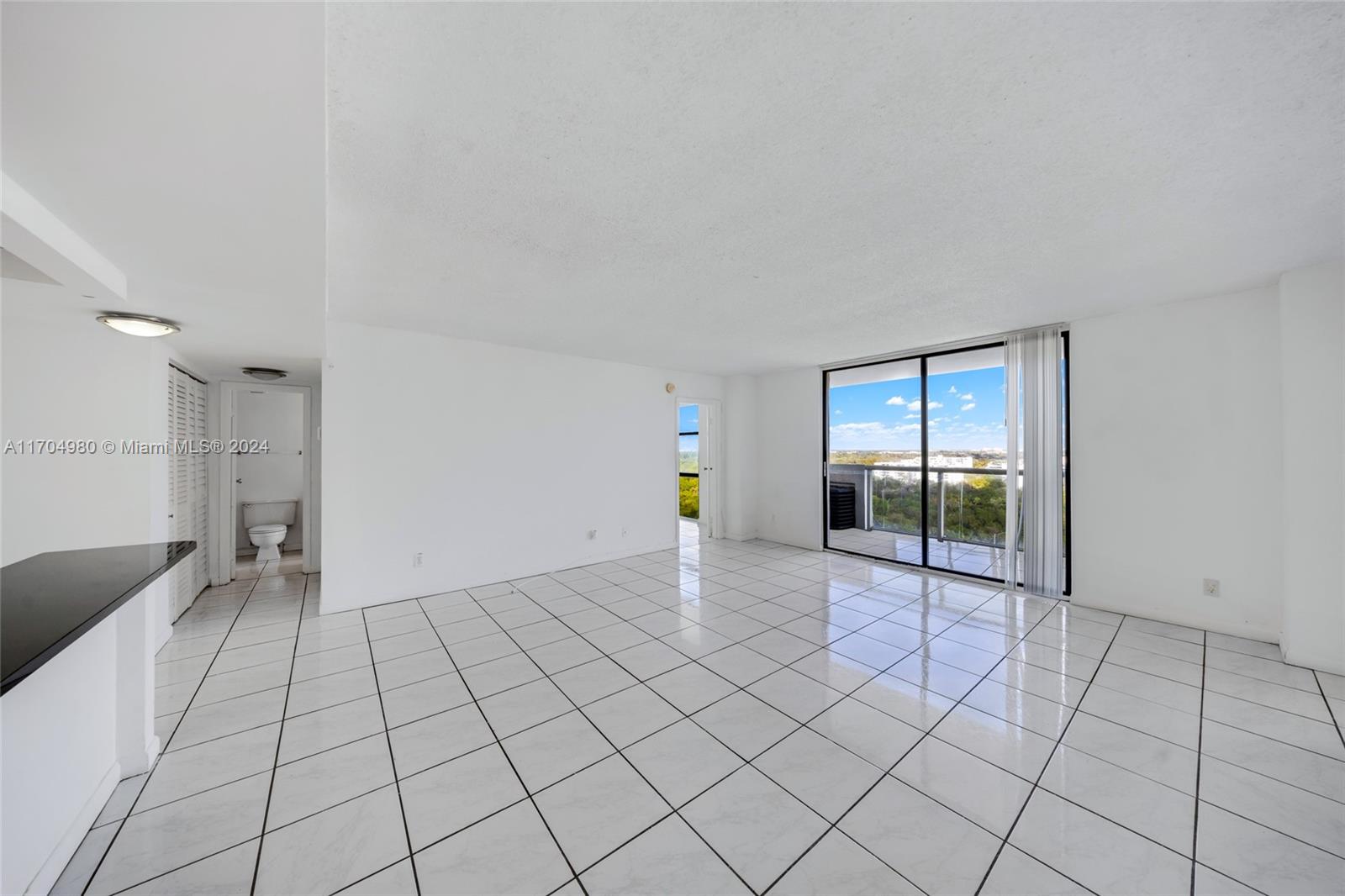 SAILBOAT CAY CONDO - Residential Lease