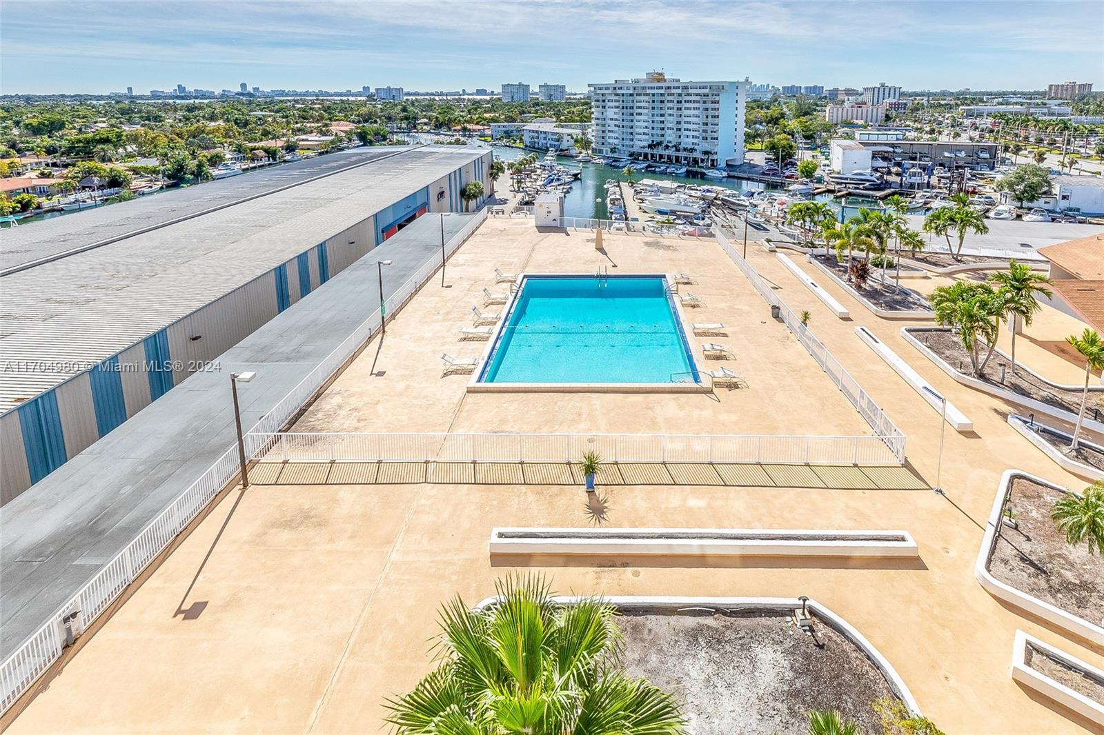 SAILBOAT CAY CONDO - Residential Lease