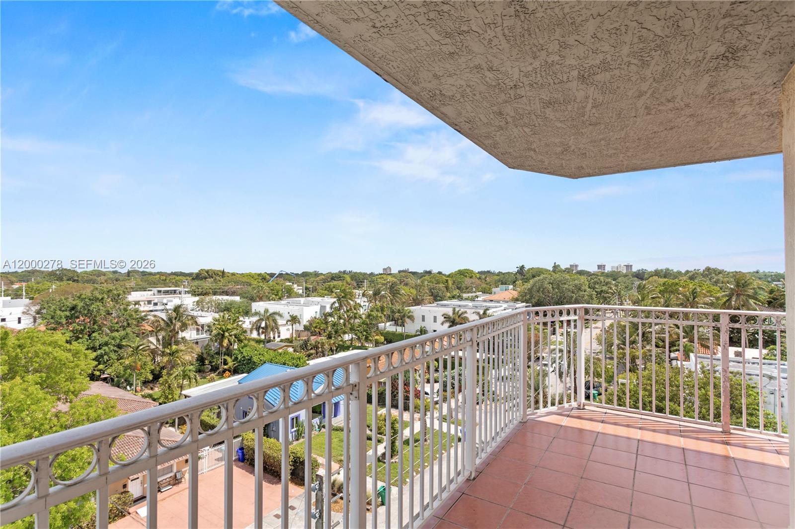 MARBELLA CONDO - Residential