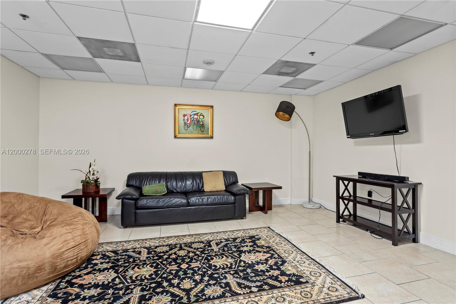 MARBELLA CONDO - Residential