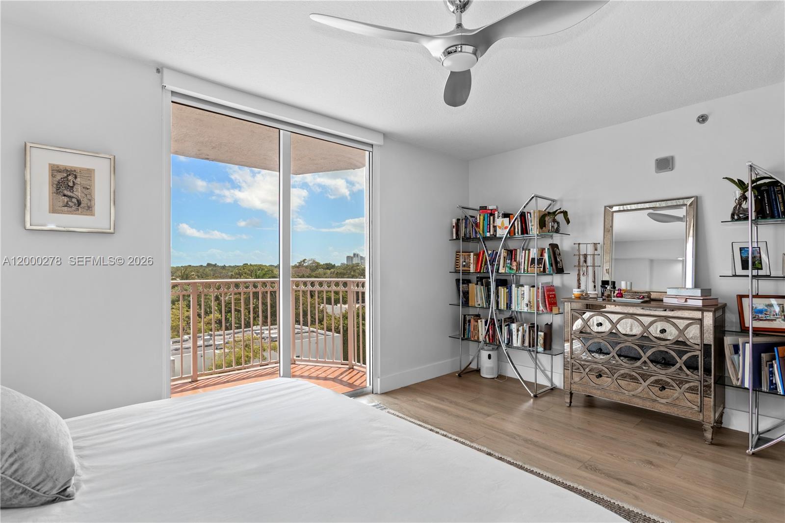 MARBELLA CONDO - Residential