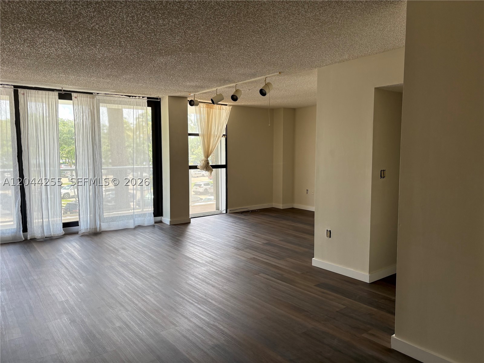 FLAMENCO CONDO TOWER II - Residential