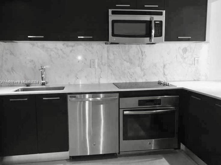 Brickell Place - Residential Lease