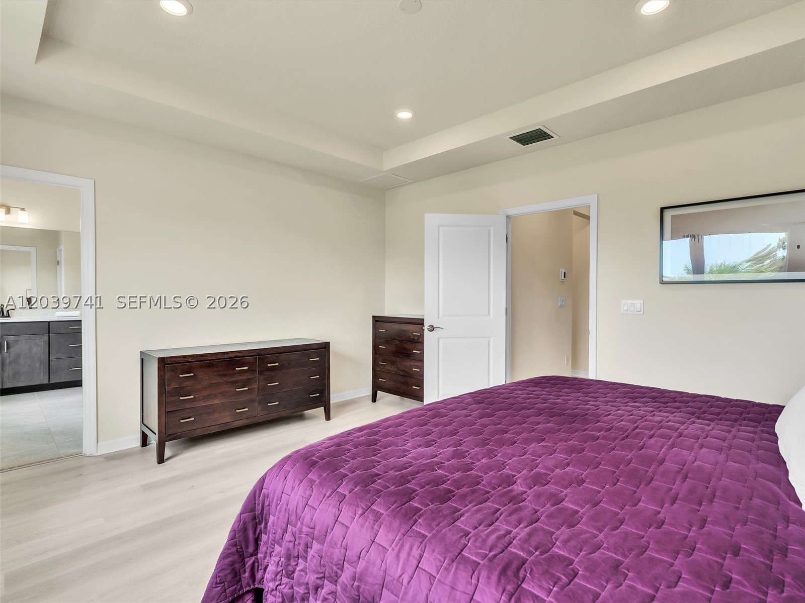 HILLCREST COUNTRY CLUB SO - Residential