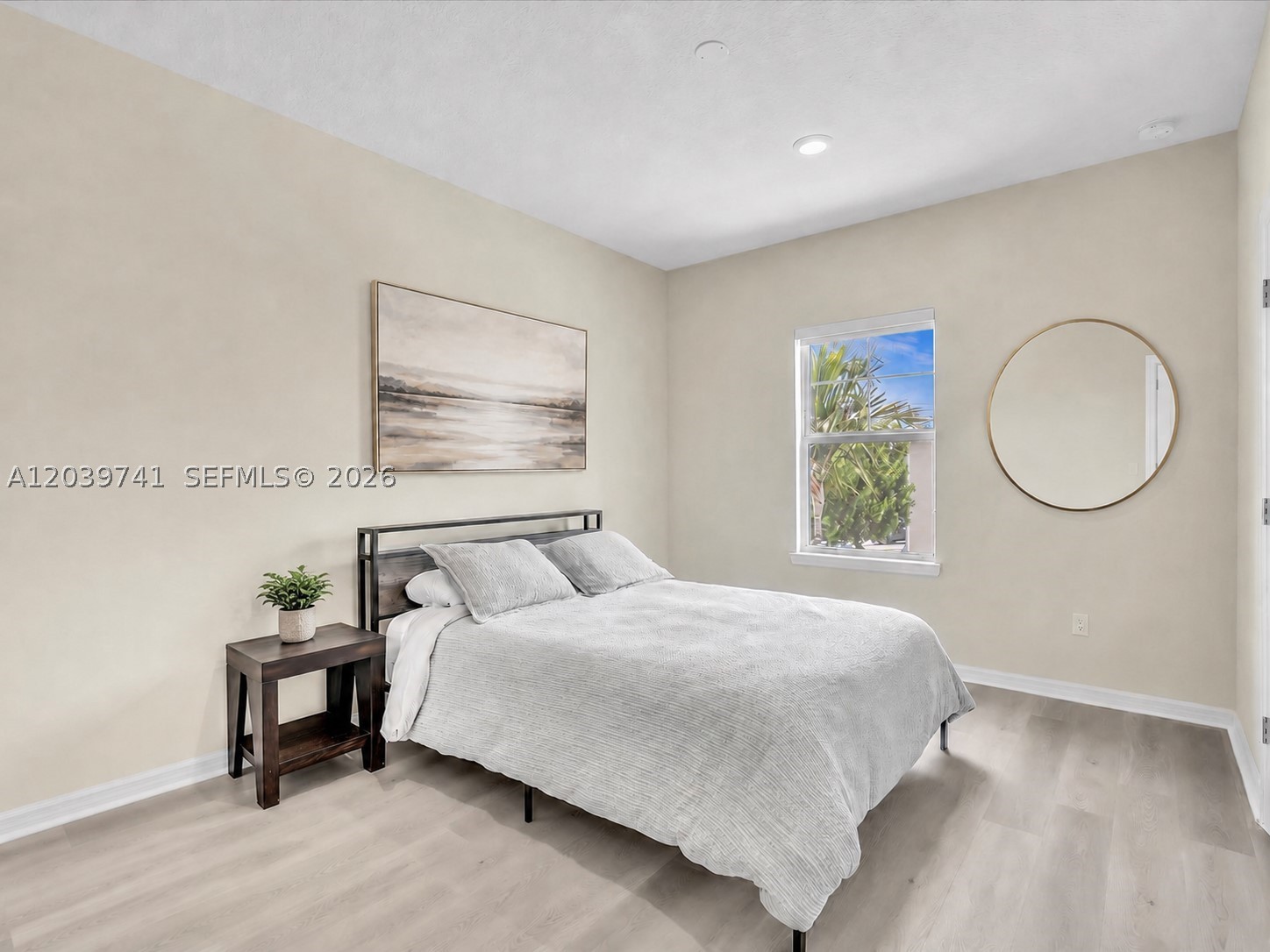 HILLCREST COUNTRY CLUB SO - Residential