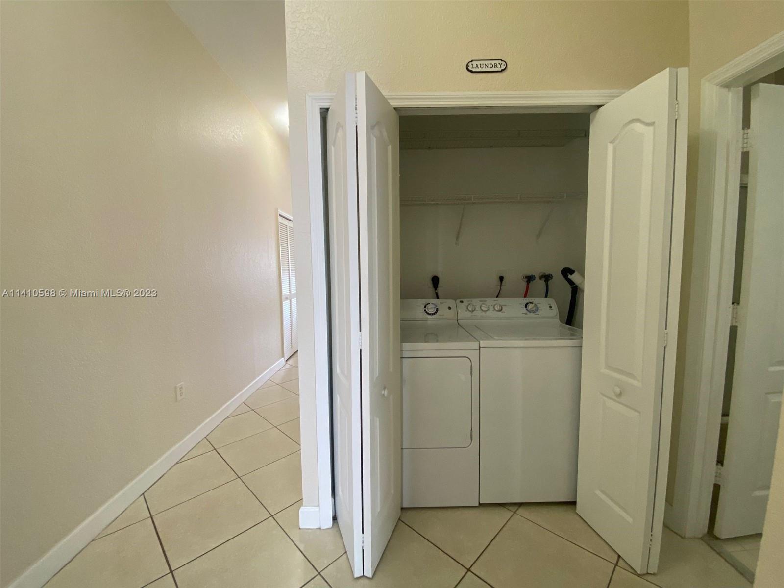 COURTYARDS THREE CONDO - Residential Lease