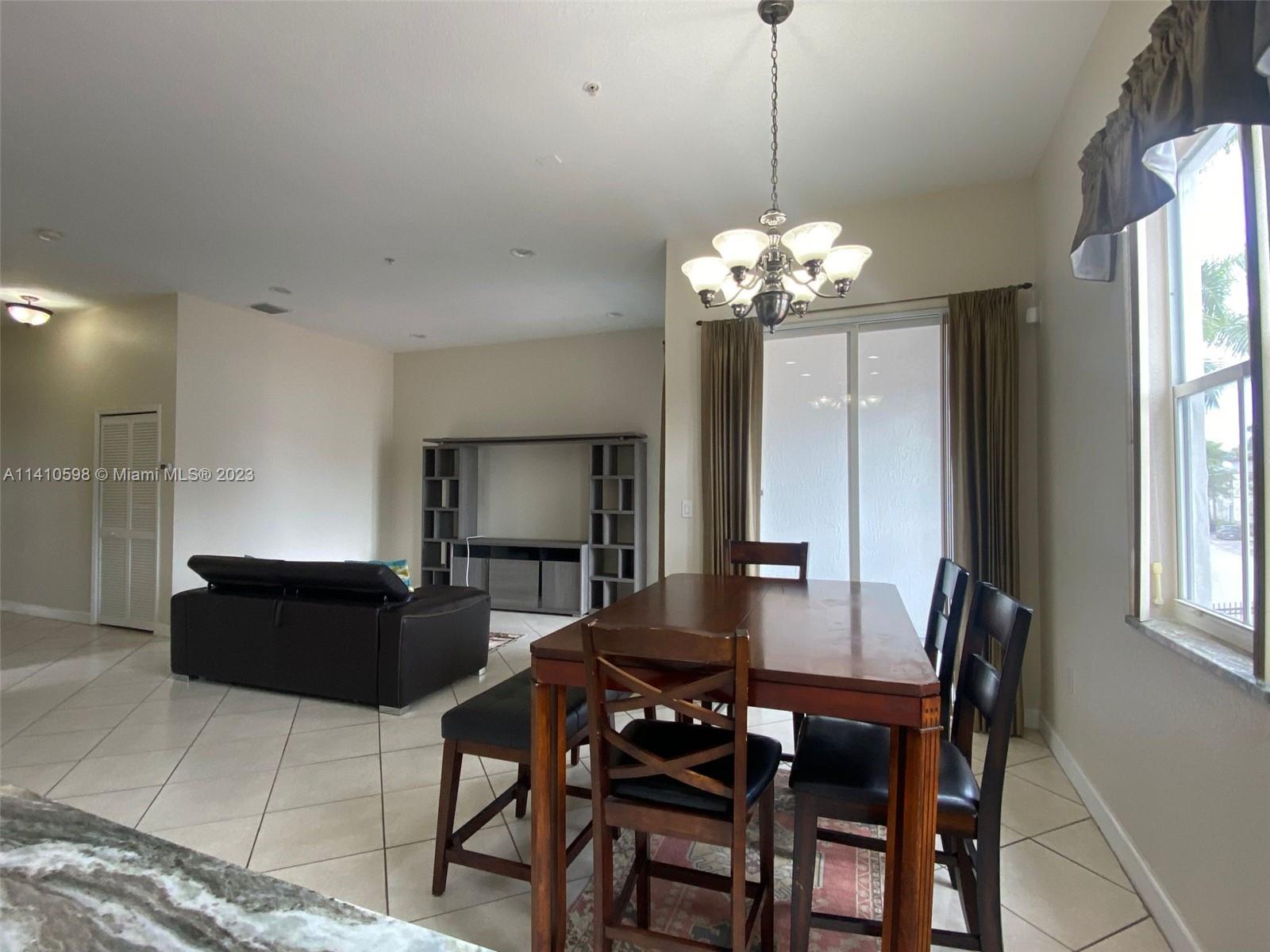 COURTYARDS THREE CONDO - Residential Lease