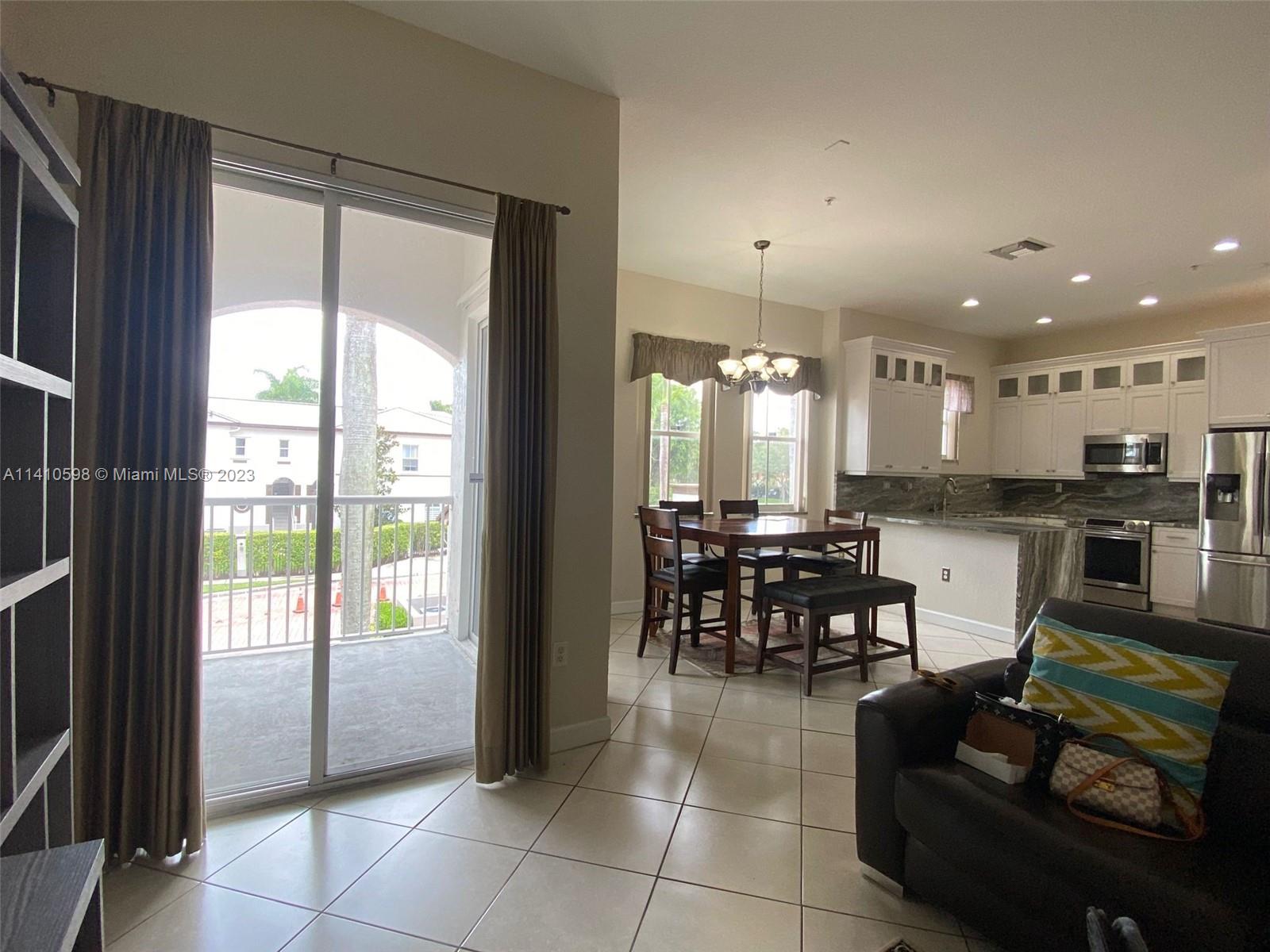 COURTYARDS THREE CONDO - Residential Lease