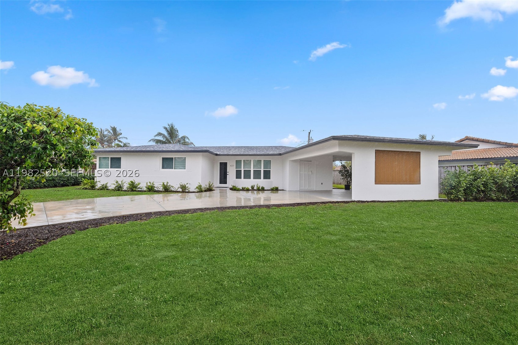 COUNTRY CLUB VILLAGE SEC - Residential